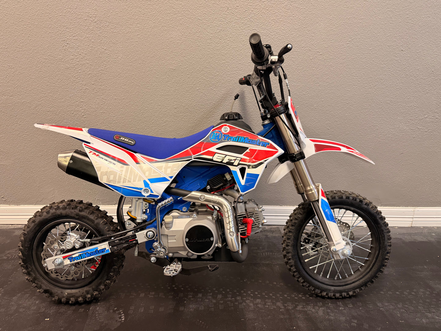 2025 Trailmaster SK110s Red and Blue