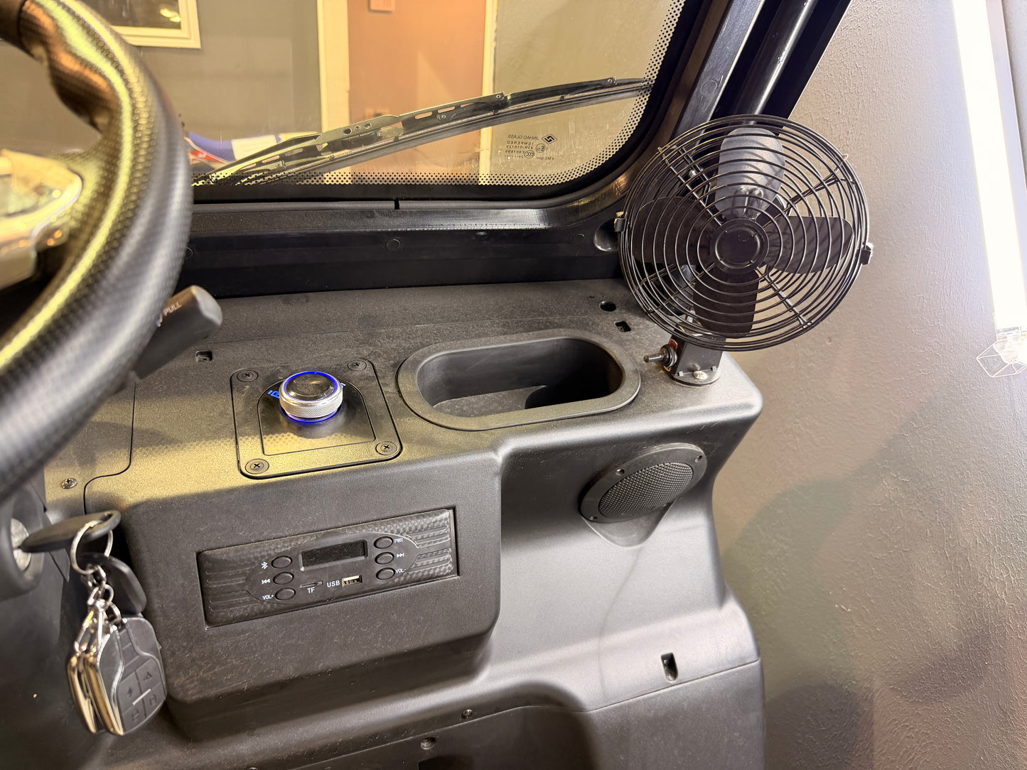 2025 Vitacci WOW Cart White