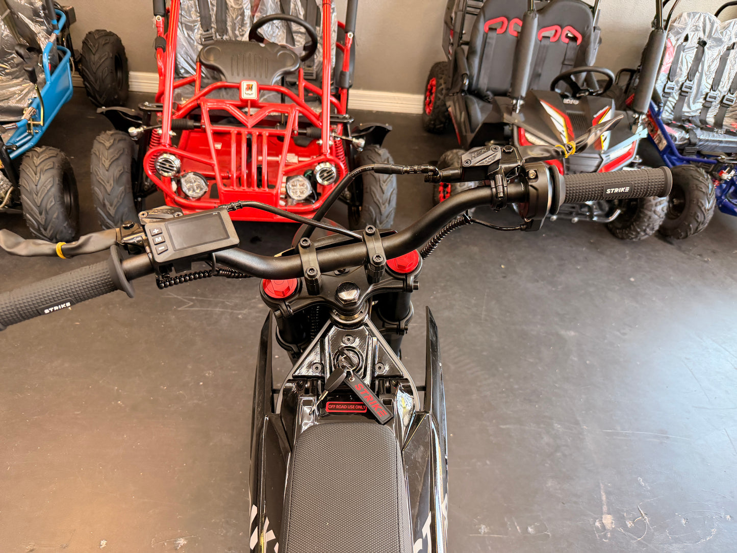 Strike Shadow 60 Volt Black