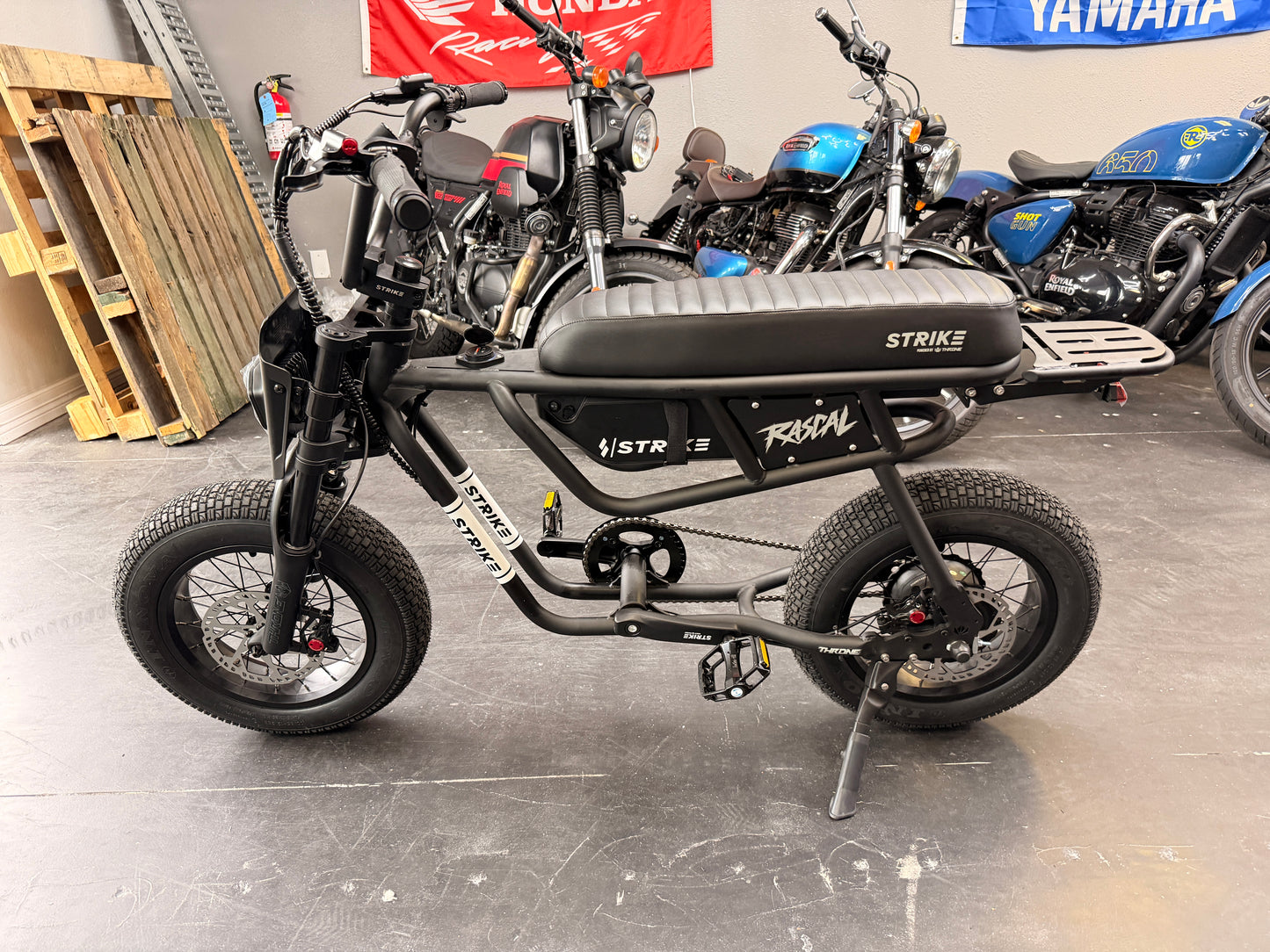 Strike Rascal 500 watt black