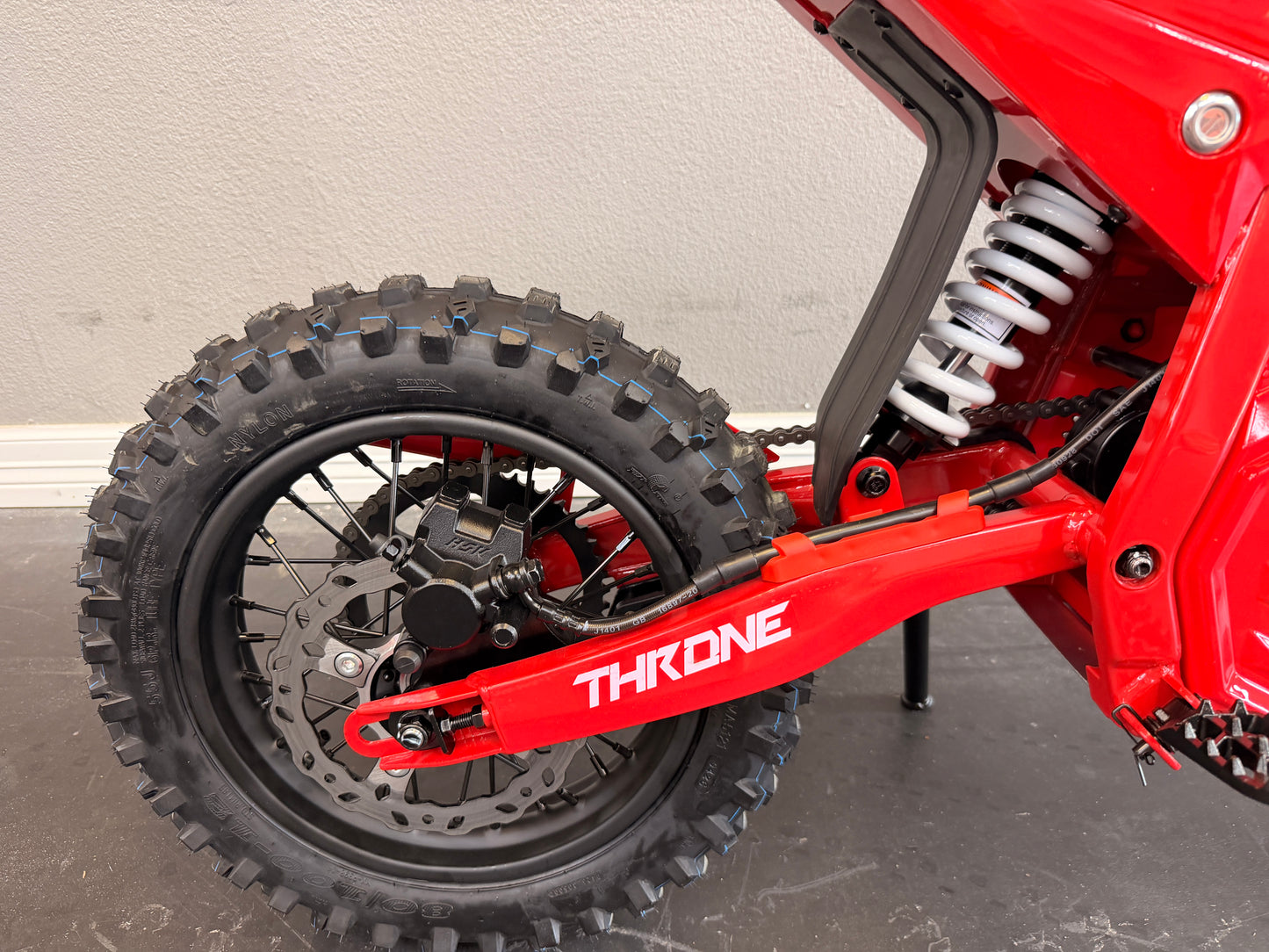 Strike Shadow 48V Red