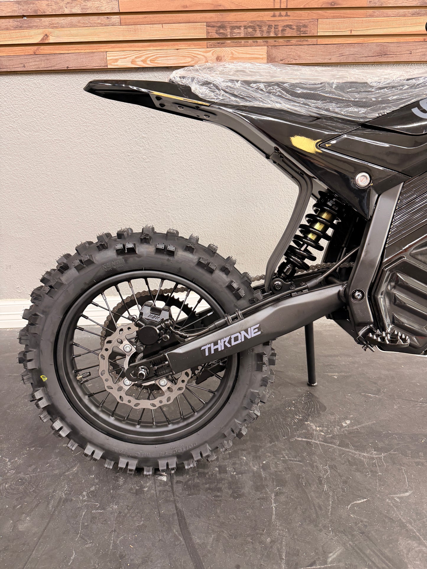 Strike Shadow 72v Black