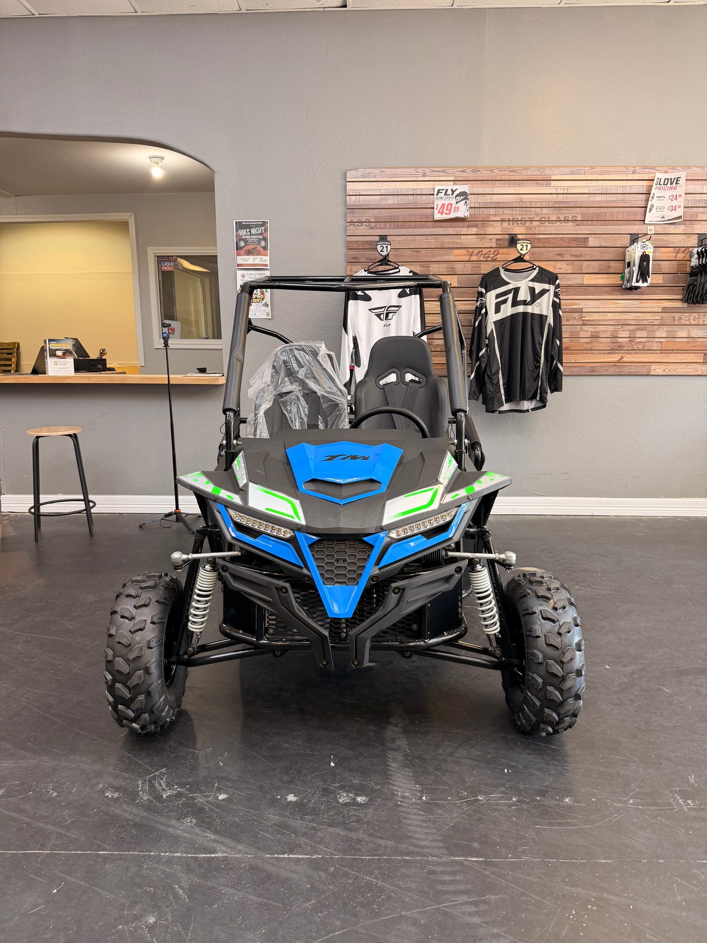 2026 Trailmaster Cheetah 8 Blue
