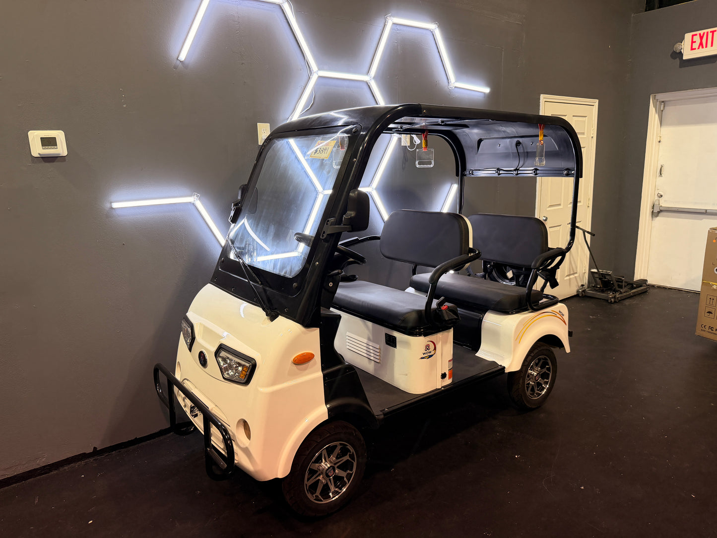 2025 Vitacci WOW Cart White